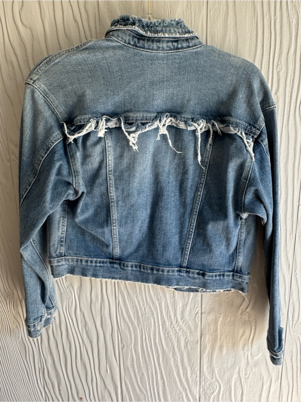 Joe's Jeans Holmby Distressed Denim Jacket in Blue Sz: Small - Picture 2 of 5